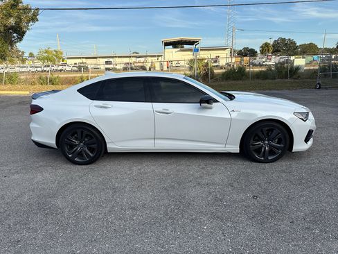 Used 2022 Acura TLX w/ A-SPEC Pkg image 4