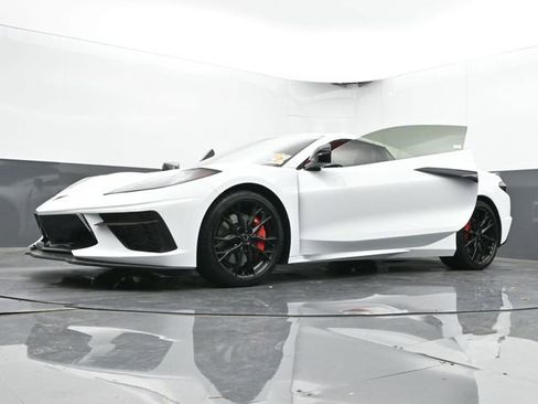 Used 2023 Chevrolet Corvette Stingray Premium Conv w/ Z51 Performance Package image 68