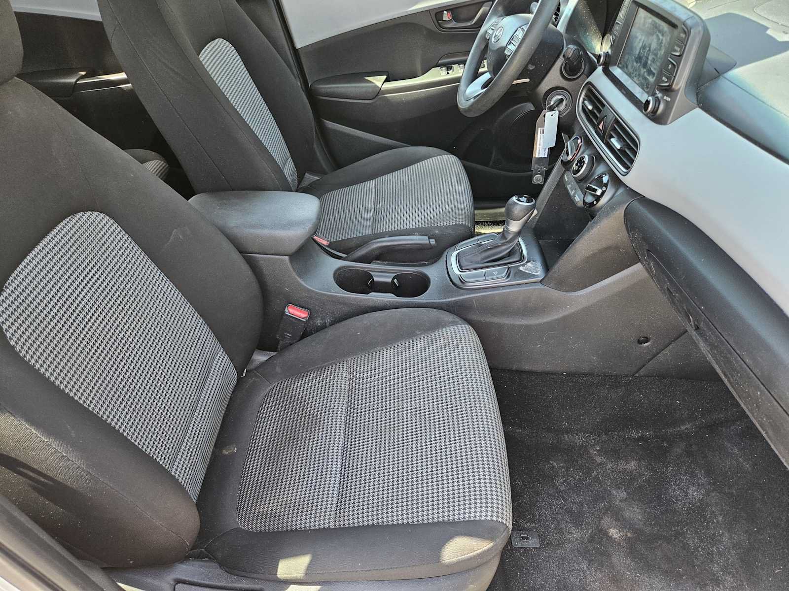 Used 2020 Hyundai Kona SE FWD image 13