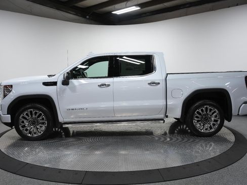 New 2026 GMC Sierra 1500 Denali Ultimate image 7