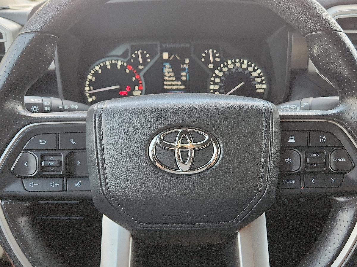 Used 2025 Toyota Tundra SR5 AWD/4WD image 12