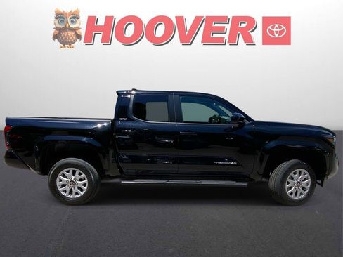 Used 2024 Toyota Tacoma SR5 w/ SR5 Upgrade Package RWD image 2