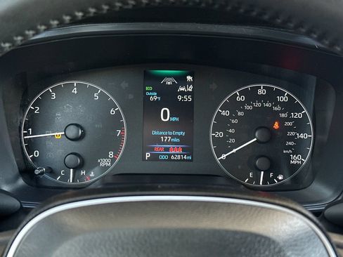 Used 2024 Toyota Corolla SE FWD image 24