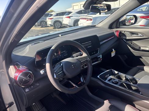 New 2026 Chevrolet Equinox RS w/ Convenience Package III image 9