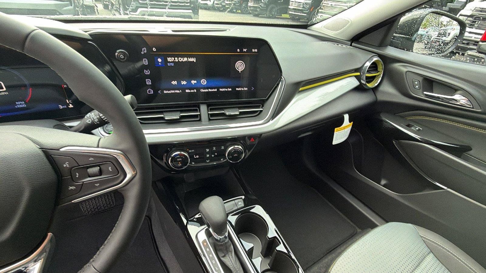New 2026 Chevrolet Trax LT w/ Driver Confidence Package FWD image 5