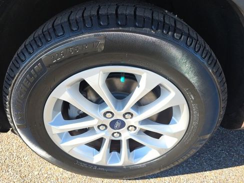 Used 2021 Ford Escape SE w/ Convenience Package image 12