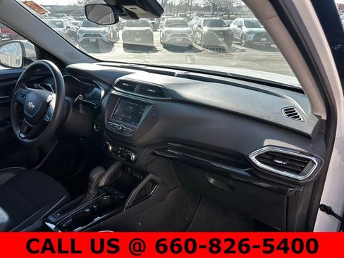 Used 2023 Chevrolet TrailBlazer LT image 11