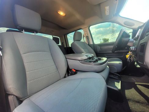 Used 2017 RAM 1500 Express AWD/4WD image 20