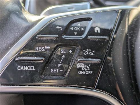 Used 2023 Mercedes-Benz S 580 4MATIC Sedan image 9