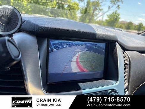 Used 2020 GMC Yukon SLT w/ Open Road Package AWD/4WD image 21
