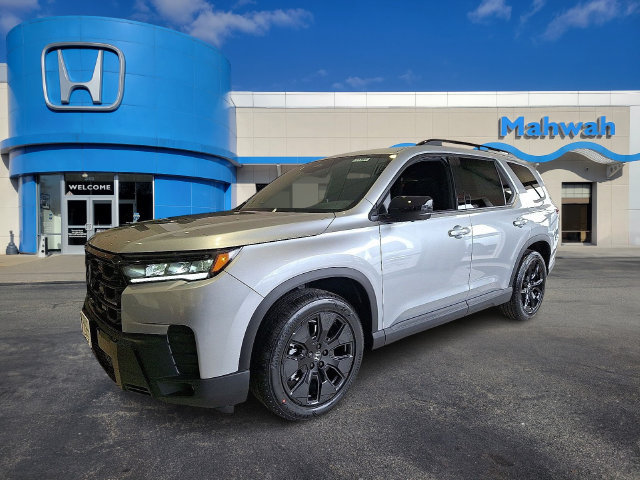 New 2026 Honda Pilot Black Edition image 1