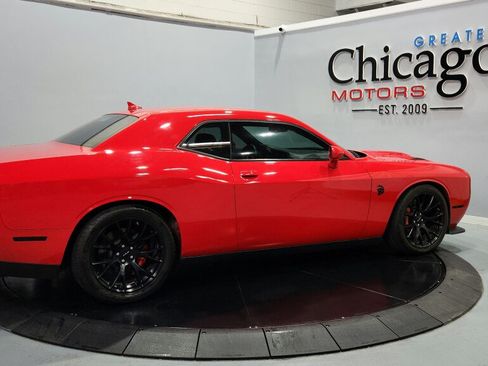 Used 2016 Dodge Challenger SRT Hellcat RWD image 13