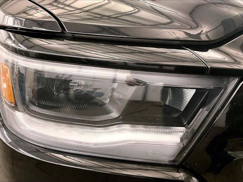 Used 2019 RAM 1500 Big Horn image 27