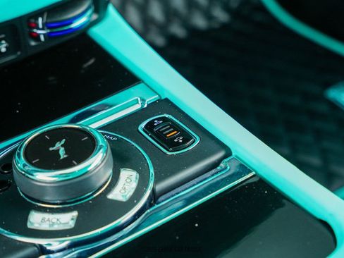 Used 2017 Rolls-Royce Wraith image 30