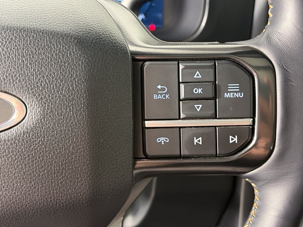 Used 2024 Ford F350 Platinum w/ Tremor Off-Road Package AWD/4WD image 18