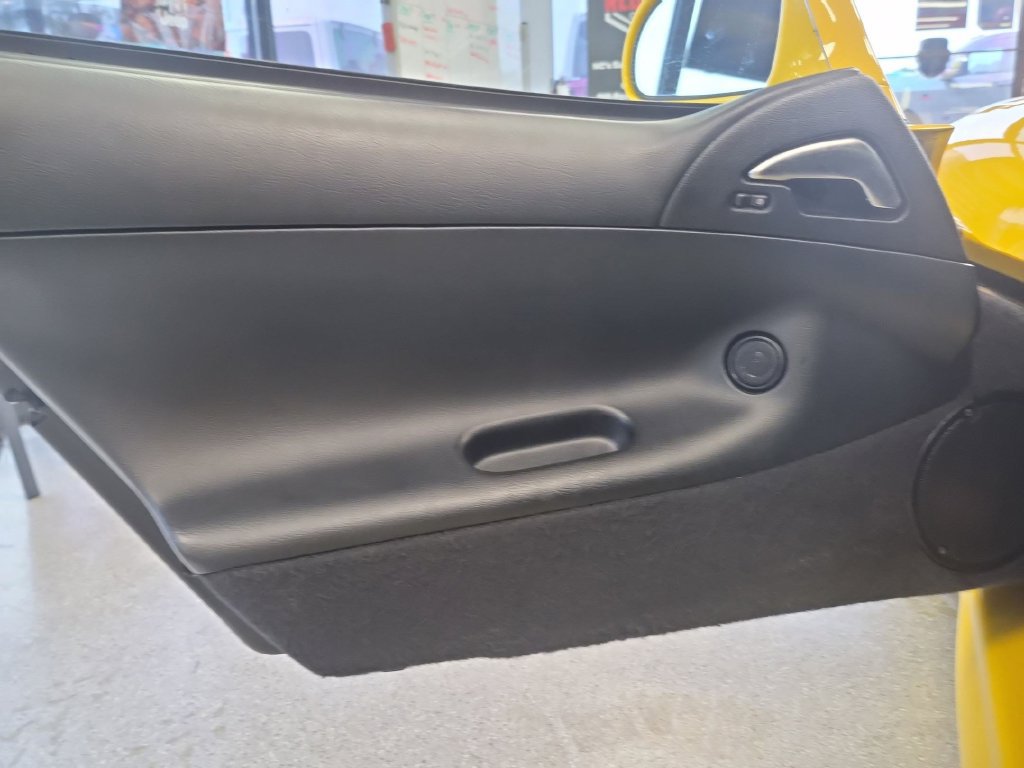 Used 2002 Dodge Viper RT/10 RWD image 11