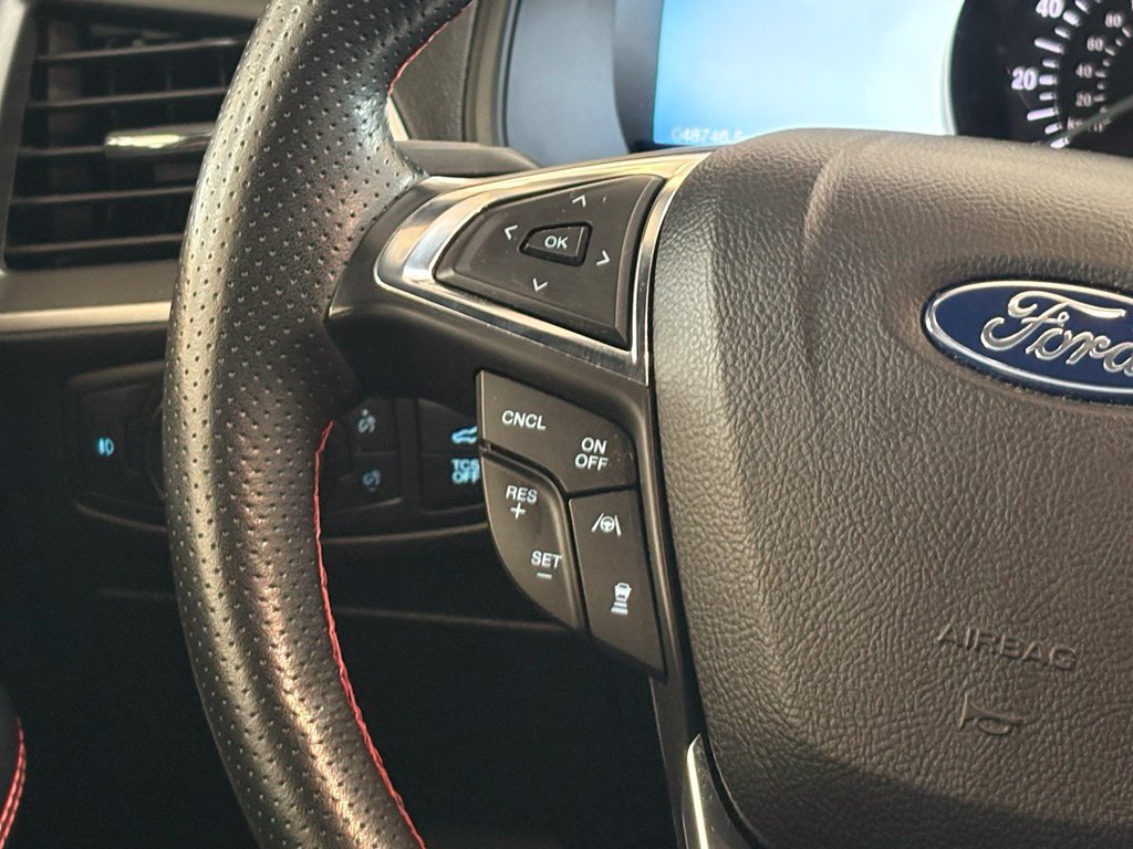 Used 2022 Ford Edge ST-Line AWD/4WD image 24