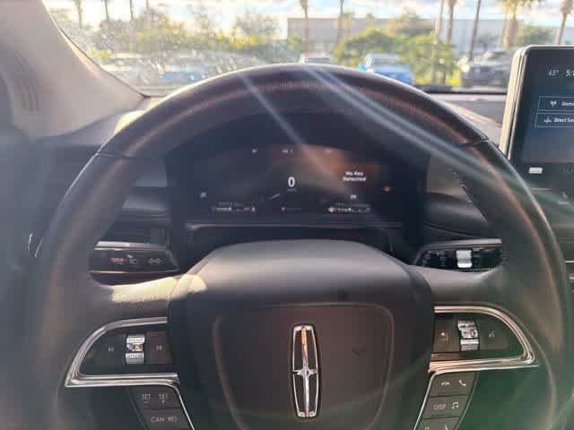 Used 2023 Lincoln Nautilus FWD w/ Premium Package image 21