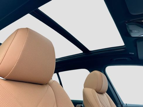 New 2026 BMW X5 xDrive40i w/ Premium Package AWD/4WD image 17