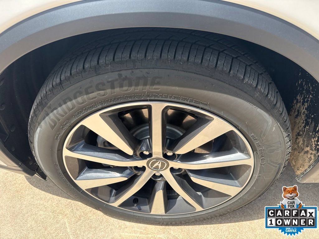 Certified 2026 Acura MDX w/ Technology Package FWD image 35