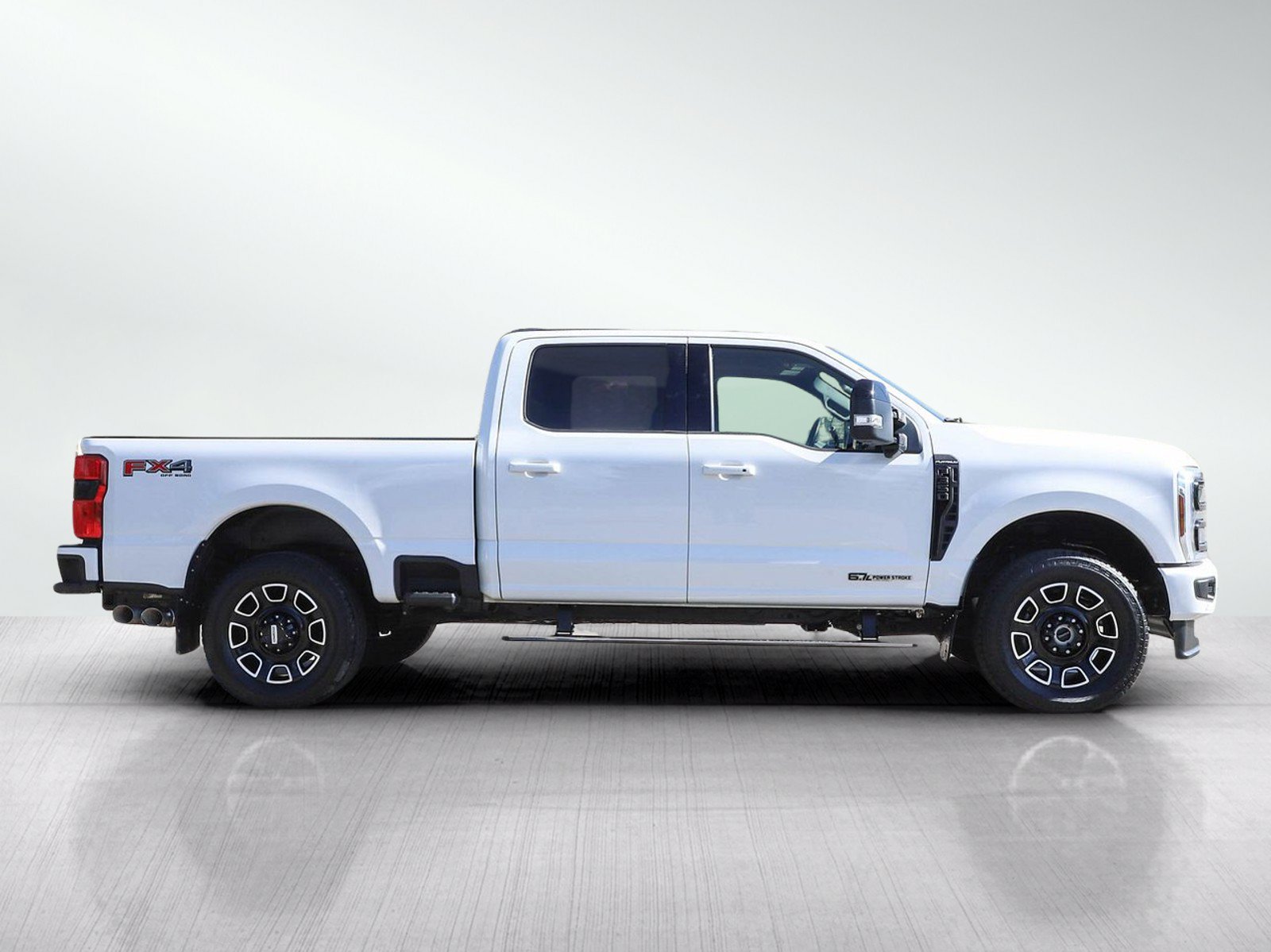 Used 2025 Ford F350 Platinum AWD/4WD image 6