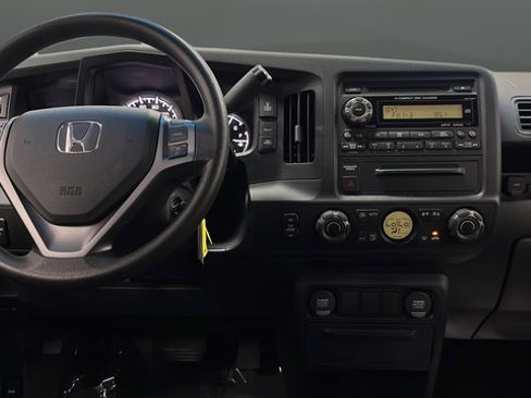 Used 2011 Honda Ridgeline RTS image 11