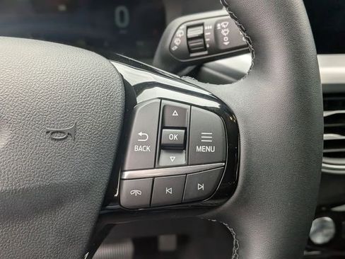 Used 2025 Ford Escape SE w/ PHEV Premium Package FWD image 19