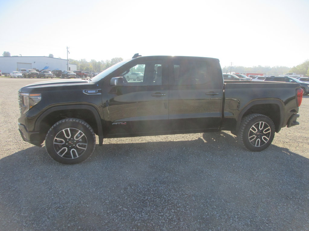 New 2026 GMC Sierra 1500 AT4 w/ AT4 Premium Package AWD/4WD image 9