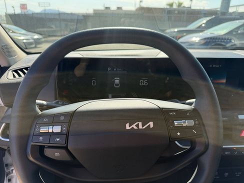 Used 2026 Kia K4 FWD image 27