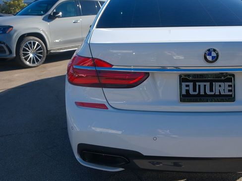 Used 2019 BMW 750i 750i MSport image 45