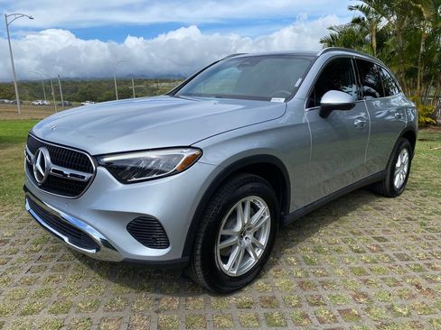 Used 2025 Mercedes-Benz GLC 300 image 21