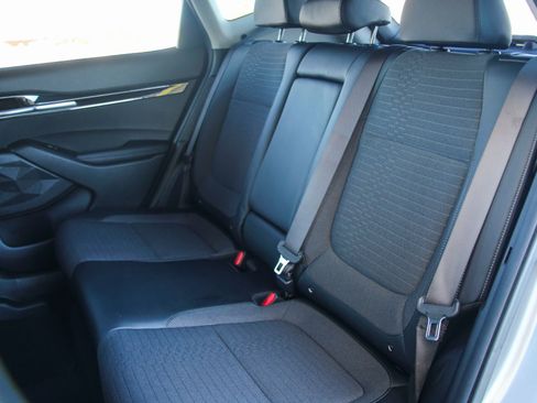 Used 2023 Kia Seltos S image 13