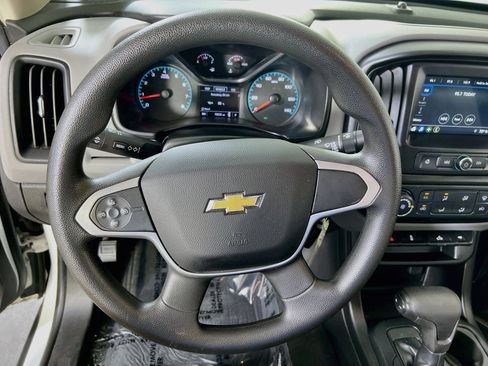 Used 2019 Chevrolet Colorado W/T w/ Custom Special Edition AWD/4WD image 11
