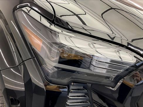 New 2026 Toyota Tacoma SR5 image 15