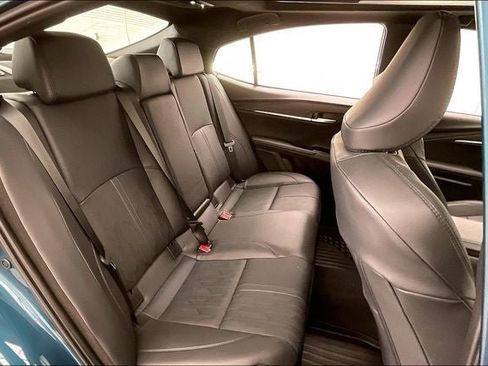 Used 2025 Toyota Camry XSE w/ Premium Plus Package image 19