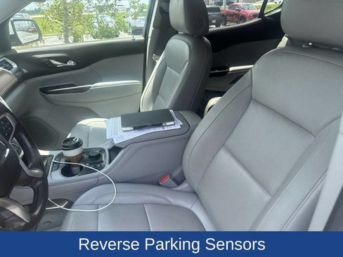 Used 2020 GMC Acadia SLT FWD image 7