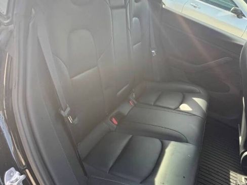 Used 2021 Tesla Model 3 Standard Range Plus RWD image 12
