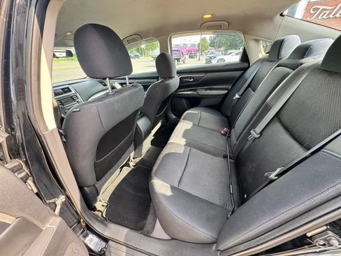 Used 2016 Nissan Altima 2.5 SR FWD image 14