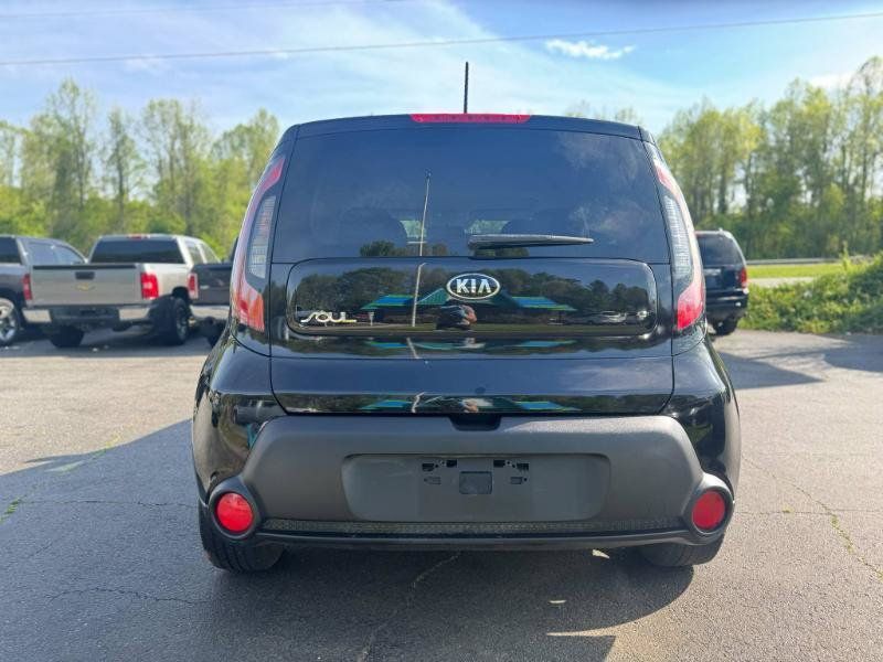 Used 2016 Kia Soul FWD image 6