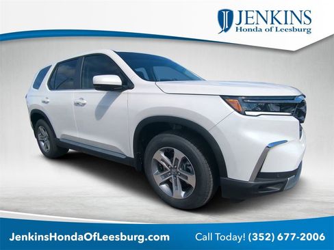 New 2025 Honda Pilot EX-L image 1