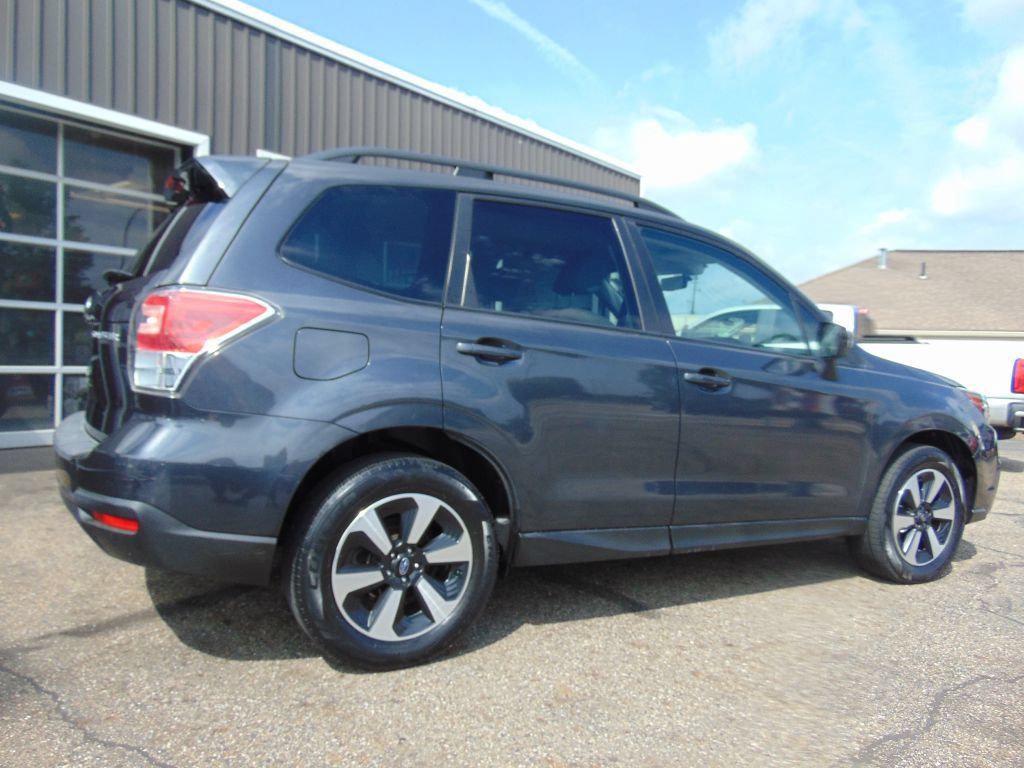 Used 2018 Subaru Forester 2.5i Premium AWD/4WD image 9