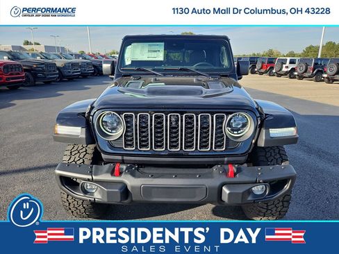 New 2025 Jeep Gladiator Rubicon image 2