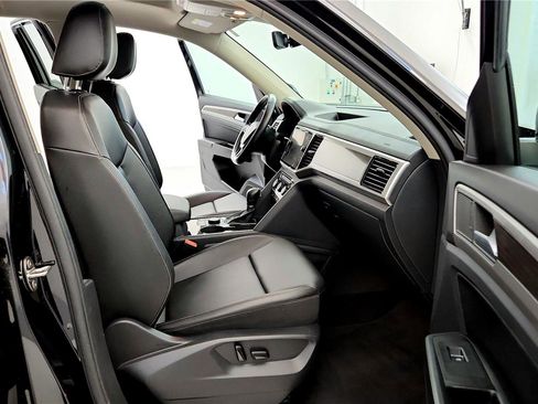 Used 2019 Volkswagen Atlas SEL image 17