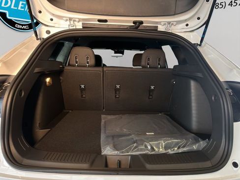 New 2026 Chevrolet Trax RS image 18