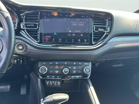 Certified 2024 Dodge Durango GT AWD/4WD image 17