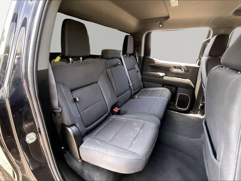 Used 2024 GMC Sierra 1500 Elevation w/ X31 Off-Road Package AWD/4WD image 17