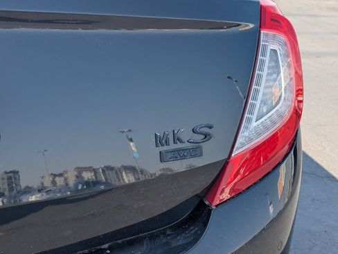 Used 2014 Lincoln MKS AWD w/ Equipment Group 201A image 5