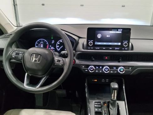 Used 2024 Honda CR-V EX image 29