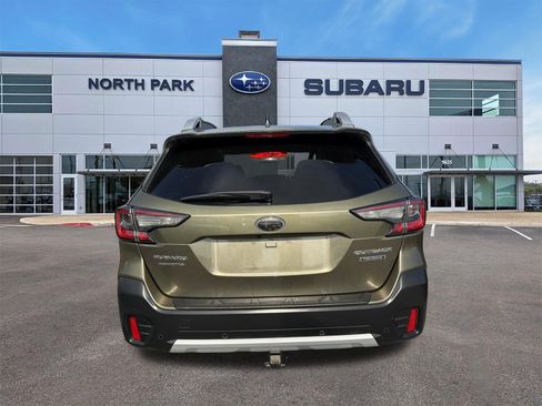 Used 2021 Subaru Outback Touring AWD/4WD image 4