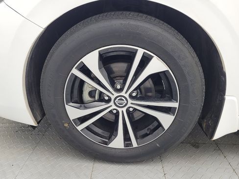 Used 2022 Nissan Sentra SV w/ All-Weather Package FWD image 31